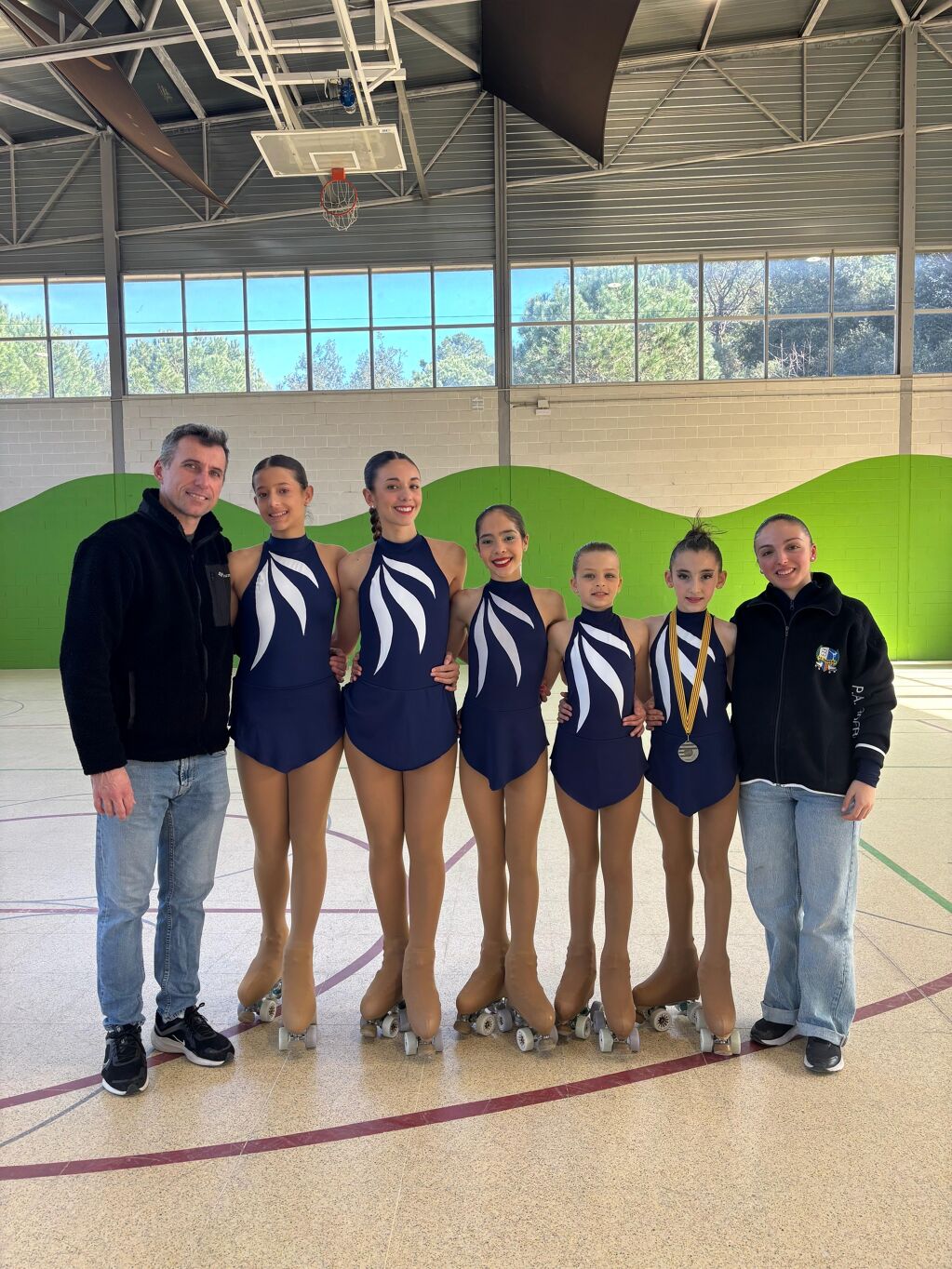 GRAN ACTUACIÓN DE NUESTRAS PATINADORAS DE SOLO DANCE